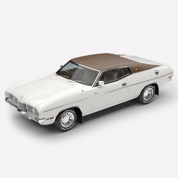 1:18 Ford P4 Landau - Polar White - (Preorder)