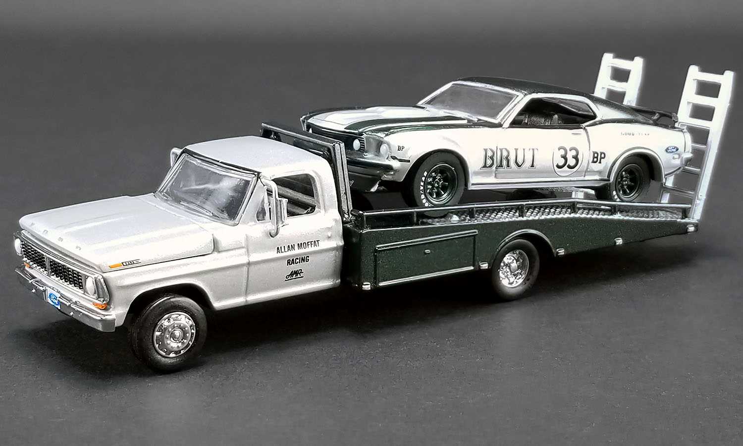 1:64 1970 Ford F-350 Ramp Truck w/ #38 1969 Trans Am Mustang