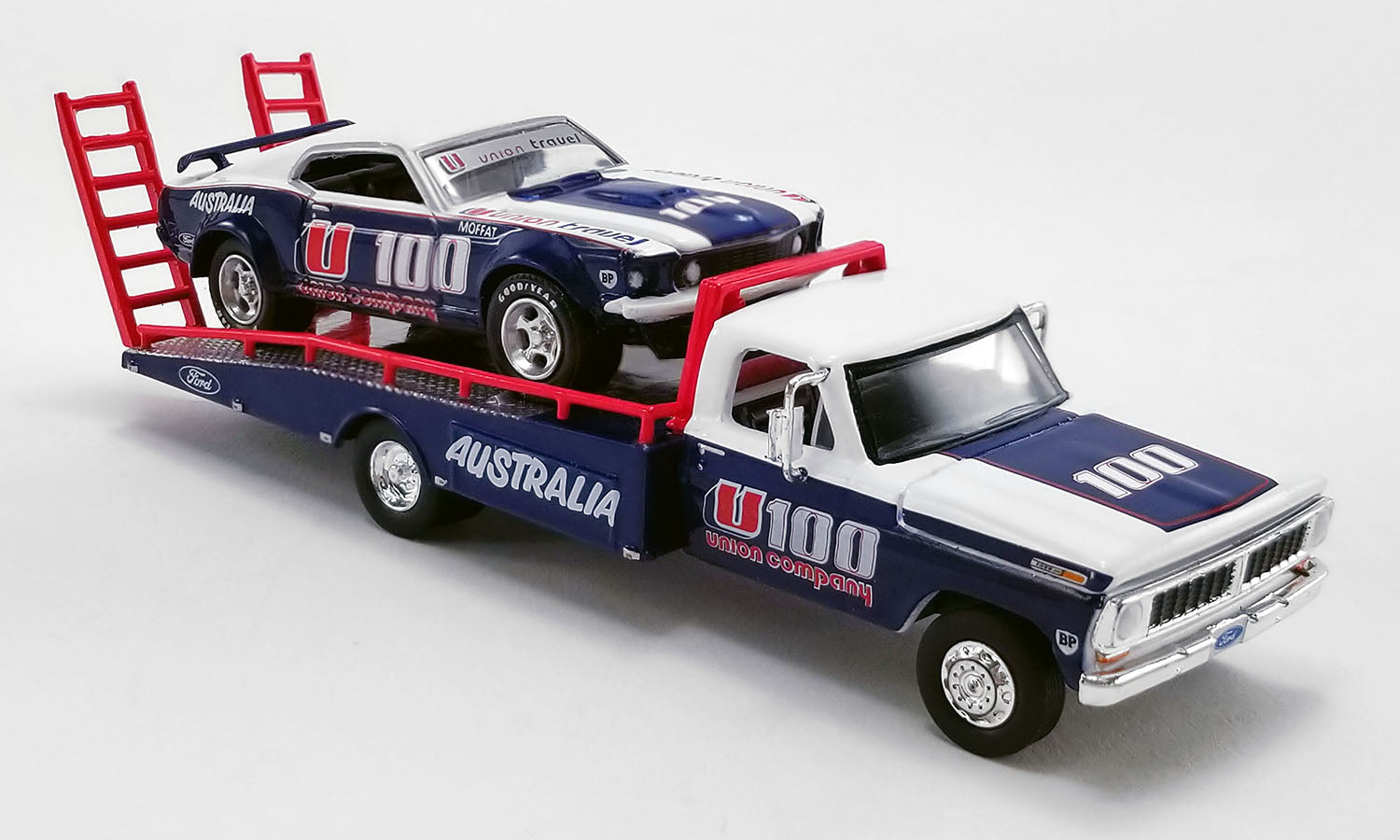 1:64 1970 Ford F-350 Ramp Truck w/ #38 1969 Trans Am Mustang